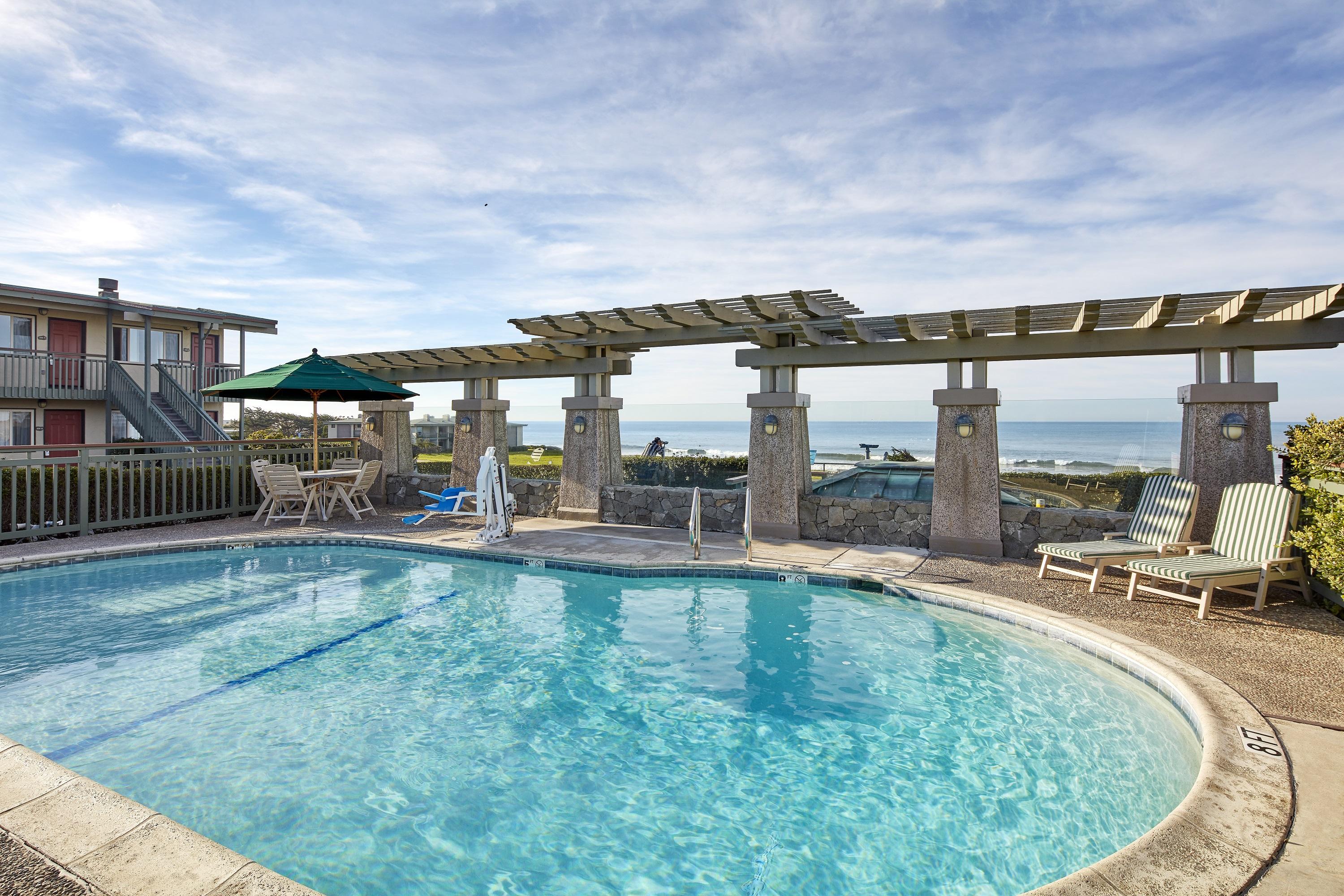 Cavalier Oceanfront Resort Сан-Сімеон Екстер'єр фото