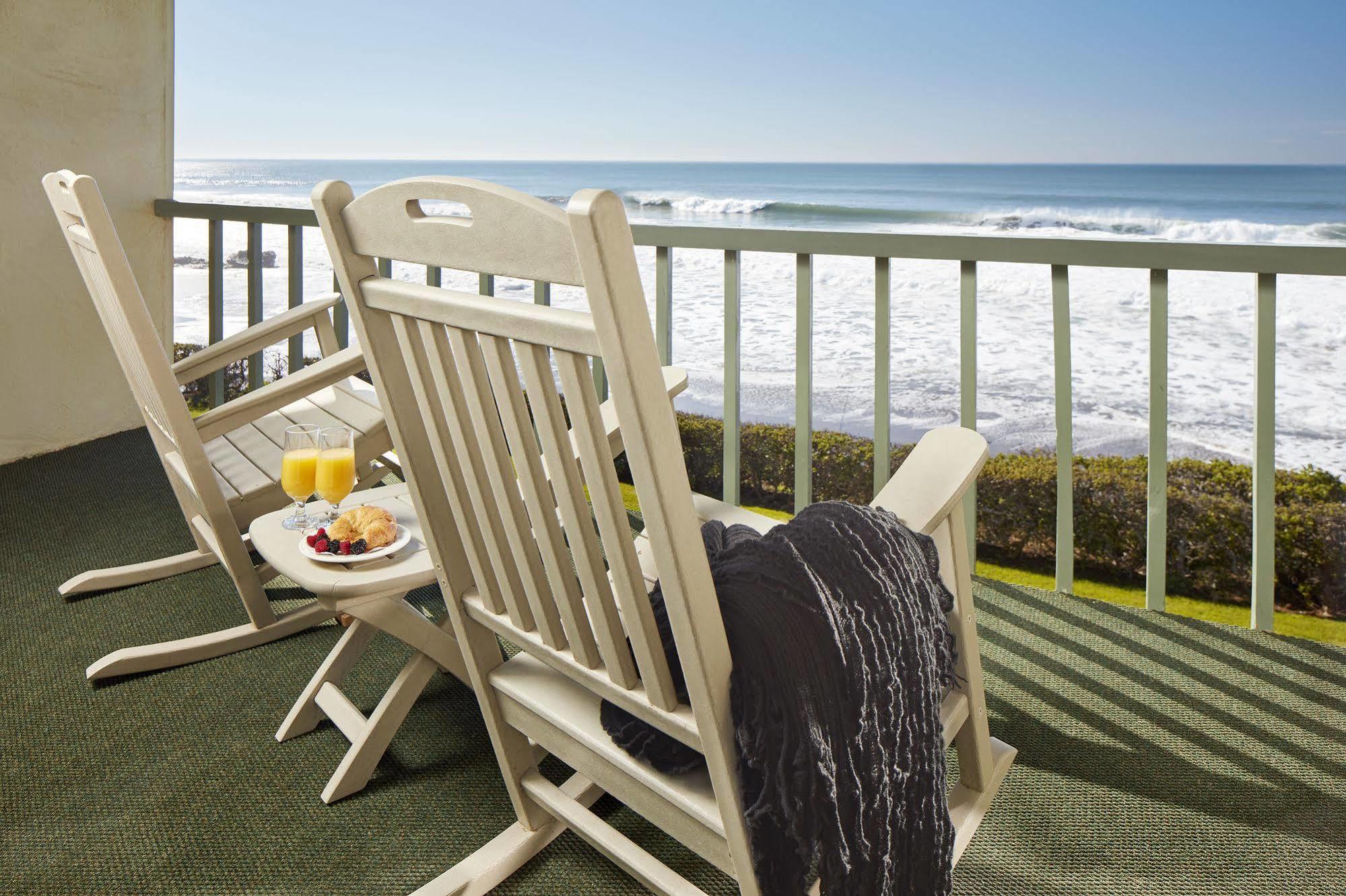 Cavalier Oceanfront Resort Сан-Сімеон Екстер'єр фото