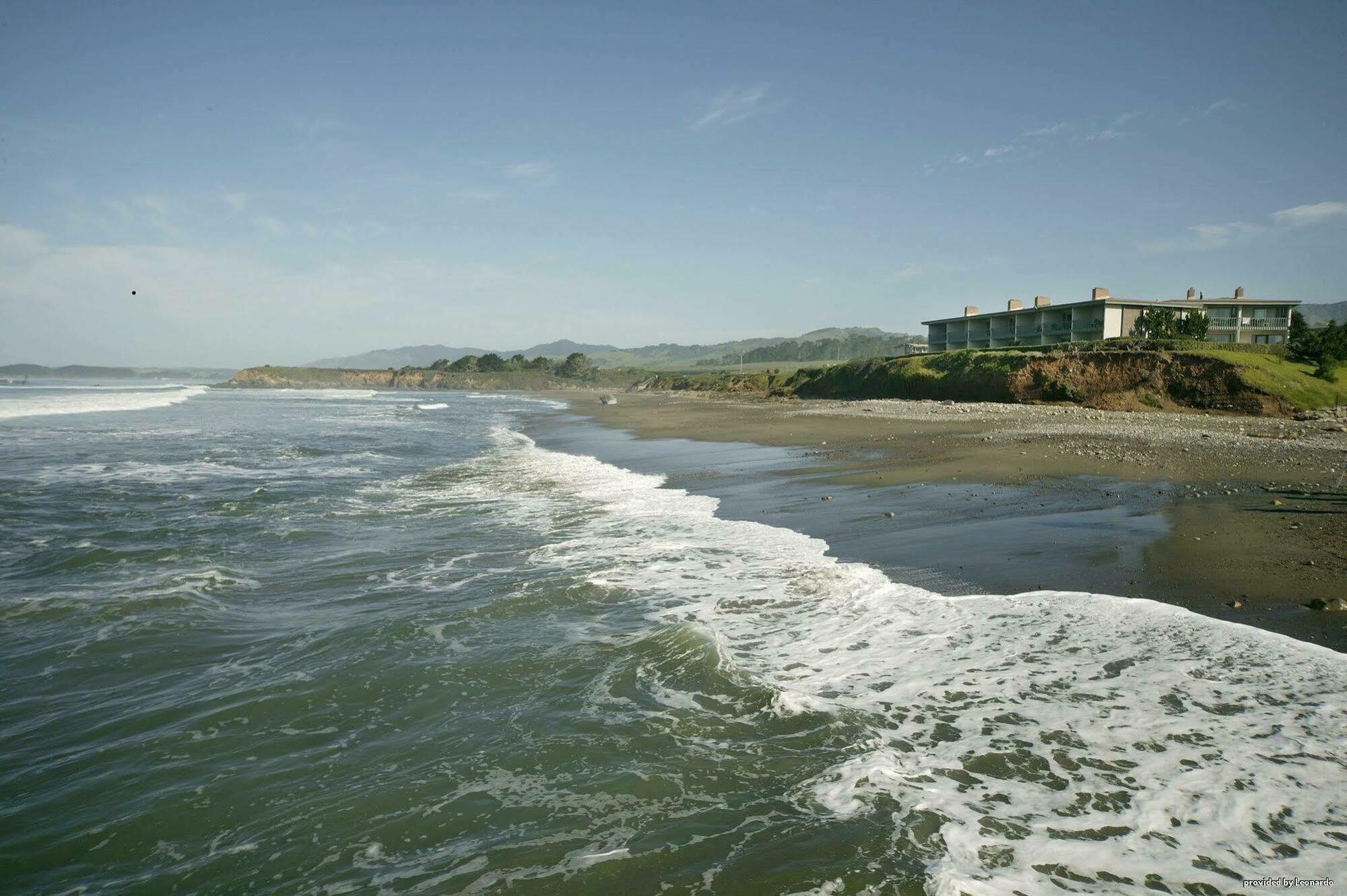 Cavalier Oceanfront Resort Сан-Сімеон Екстер'єр фото